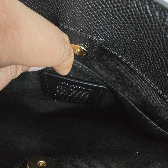 Coach Black And Gold Leather Women's Crossbosy Bag - Picture 9 of 16